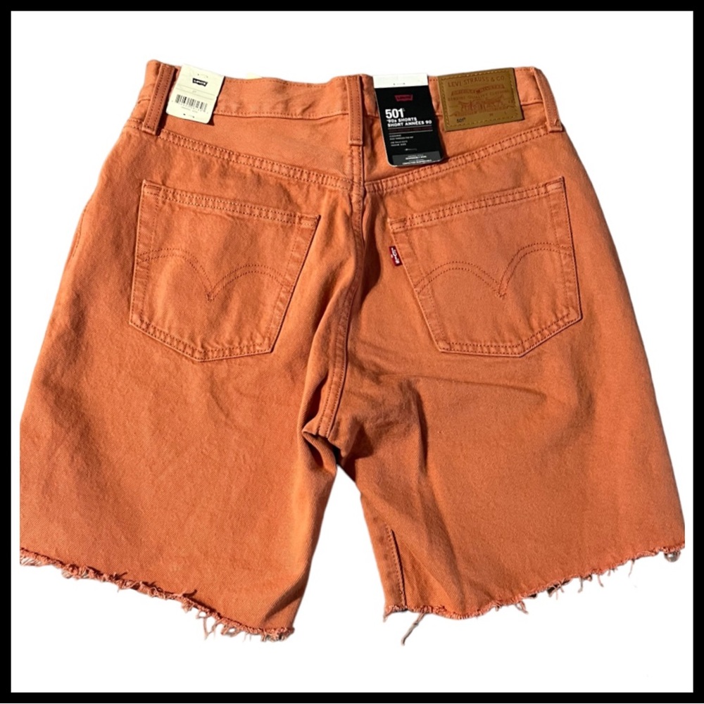 LEVI’S 501 NWT 90s Jean Short
